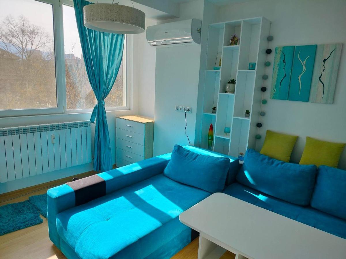 Apartament Alinik *